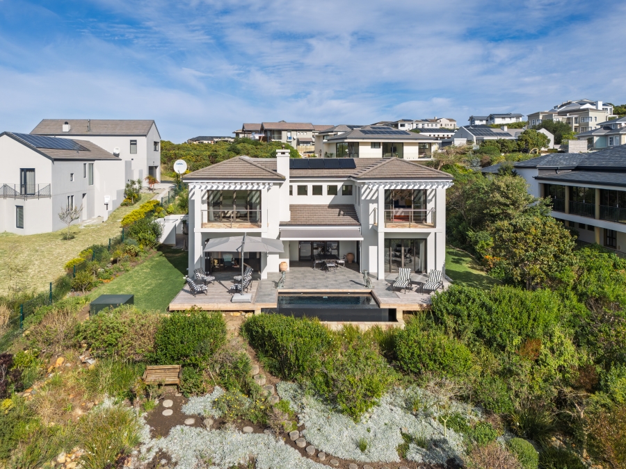 4 Bedroom Property for Sale in Pezula Golf Estate Western Cape